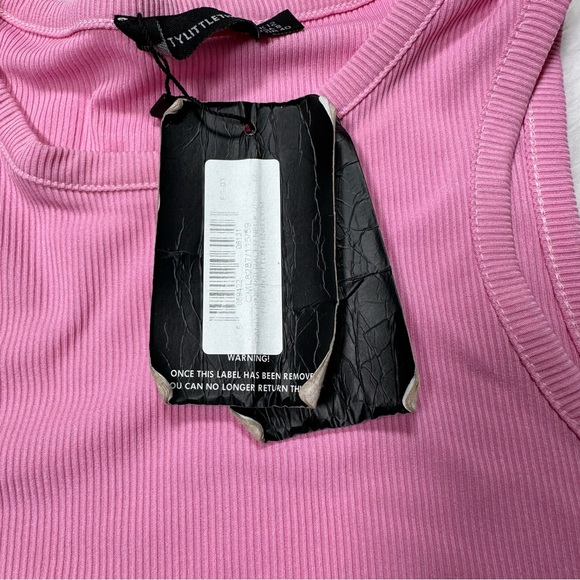 NWT Pretty Little Thing Rib Racer Neck Vest - Picture 3 of 5